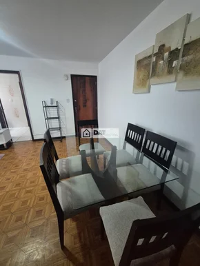 Apartamento Mobiliado Para Locação No Centro