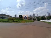 <strong>Terreno de esquina à venda, bairro Oficinas</strong>