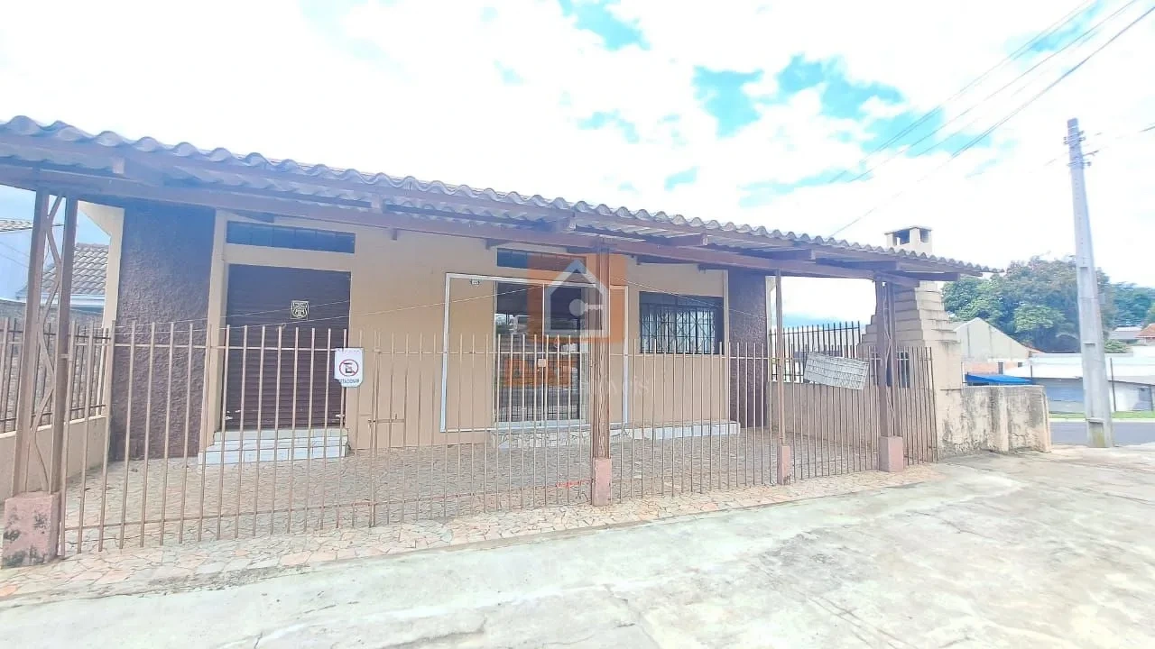 Casa Para Locação Em Uvaranas 