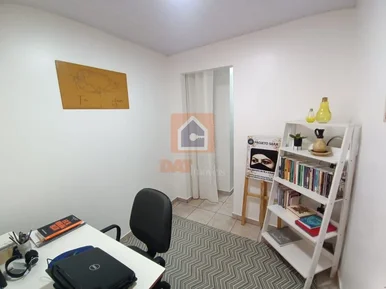 Casa à Venda No Bairro Cará-cará 