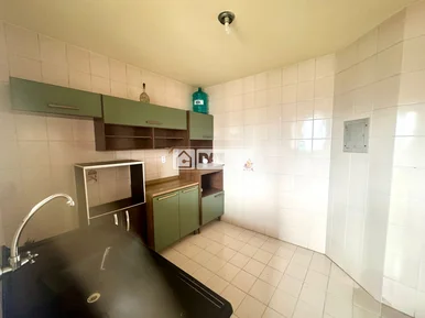 Apartamento Semimobiliado No Bairro Centro