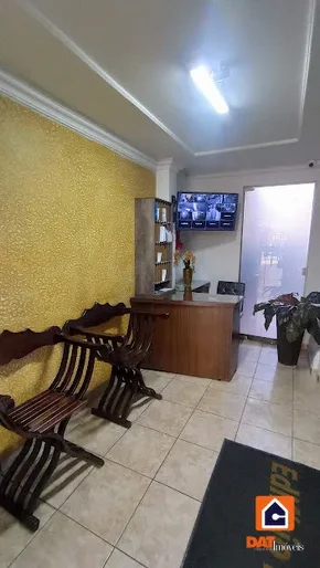 Apartamento Semimobiliado No Bairro Centro