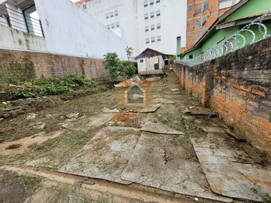 Terreno à Venda Central