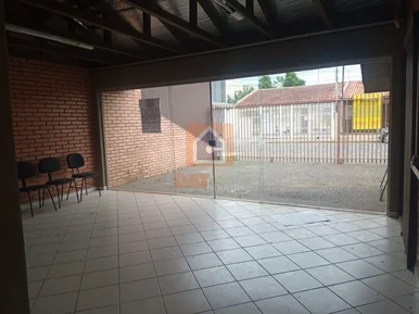 Casa Para Locação Em Uvaranas