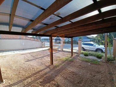 Casa à Venda Bairro Uvaranas