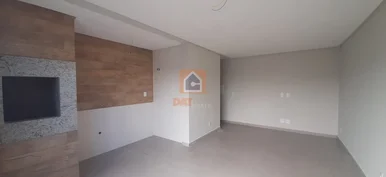 Triplex à Venda No Bairro De órfãs
