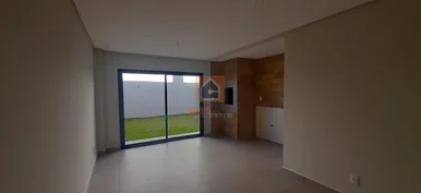 Triplex à Venda No Bairro De órfãs