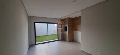 Triplex De Esquina à Venda No Bairro órfãs