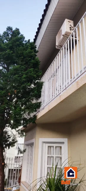 Sobrado à Venda No Centro