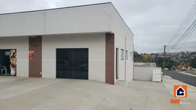 <strong>Loja comercial para locação em  Órfãs</strong>