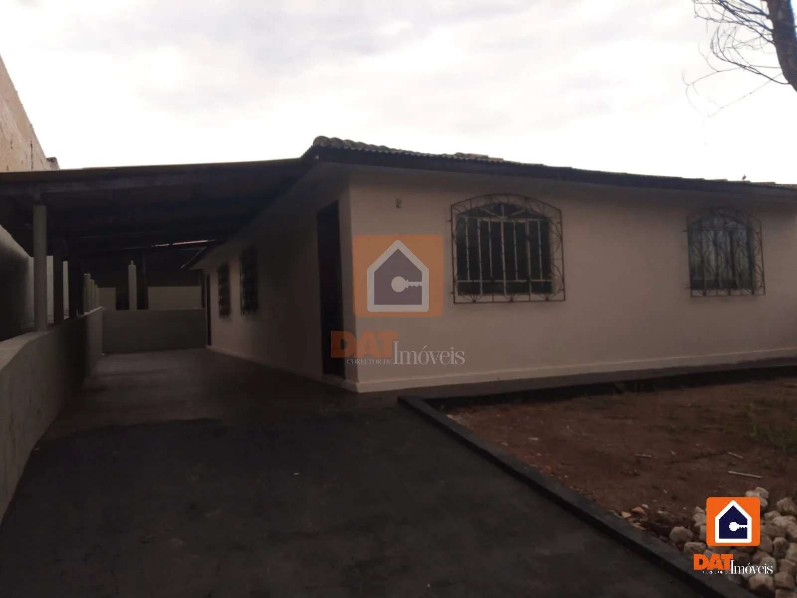 Casa à Venda Em Uvaranas