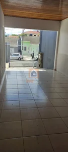 <strong>CASA A VENDA  EM OFICINAS</strong>