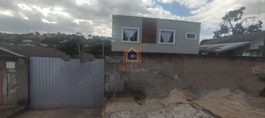 Sobrado à Venda No Bairro Contorno