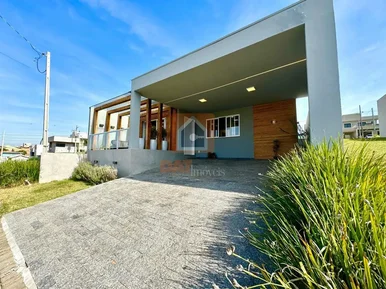 Casa à Venda No Condomínio Reserva Ecoville 