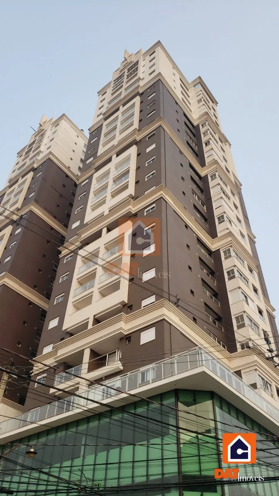 Apartamento Semimobiliado Para Locação Região Central