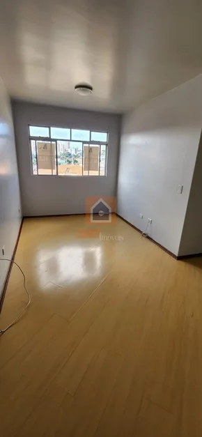 Apartamento Para Locação, No Residencial Tibagi, Bairro Estr