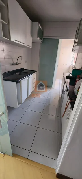 Apartamento Para Locação, No Residencial Tibagi, Bairro Estr
