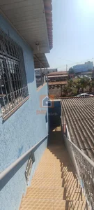 <strong>SOBRADO À VENDA COMERCIAL E RESIDENCIAL</strong>