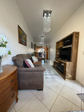 Casa à Venda No Bairro De Oficinas 