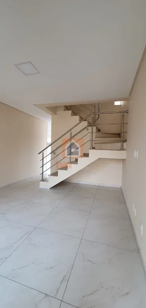 Sobrado Para Locação No Jardim Canaã