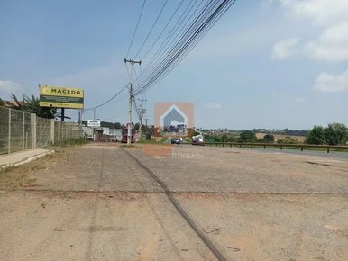 área à Venda Na Avenida Souza Naves