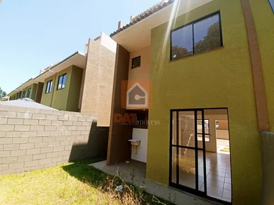 Sobrado à Venda No Residencial Porto Carvalho