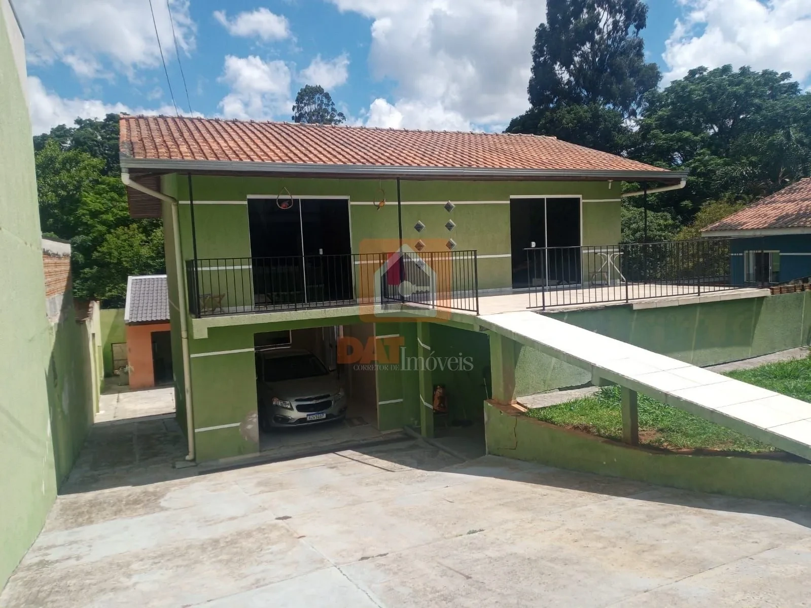 Sobrado Para Locação Em Estrela