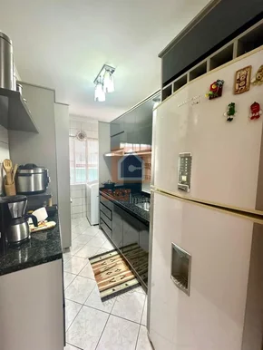 Apartamento à Venda No Bairro Uvaranas
