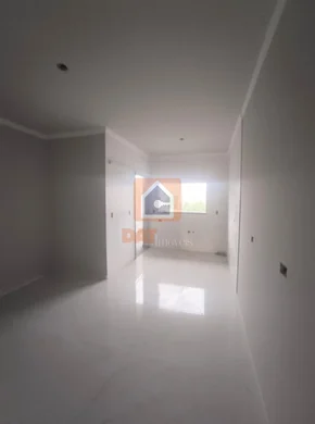 Sobrado à Venda Em Uvaranas