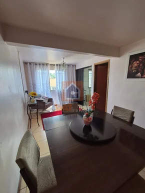 Casa à Venda No Bairro Contorno