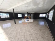 <strong>Barracão de esquina para locação no bairro Piriquitos</strong>