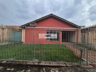 Casa á Venda No Nucleo Santa Terezinha