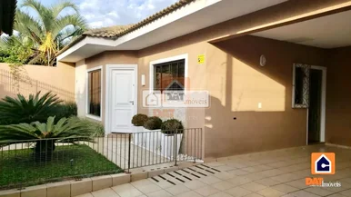 Casa Em órfãs