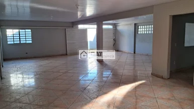 Ponto Comercial Em Uvaranas
