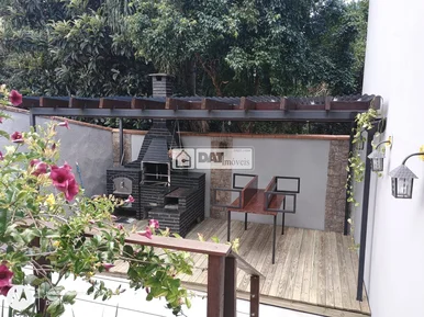 Casa à Venda No Bairro Santa Terezinha