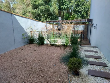 Casa à Venda No Bairro Santa Terezinha