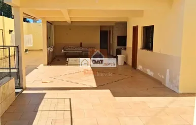 Casa Para Locação Em Uvaranas