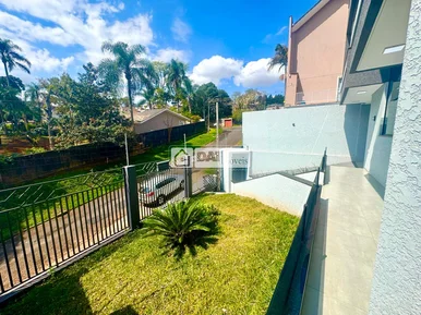 Sobrado à Venda Bairro Estrela