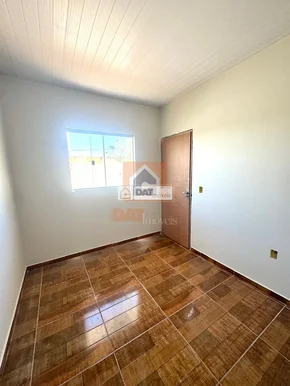 Casa De Esquina à Venda Bairro Chapada