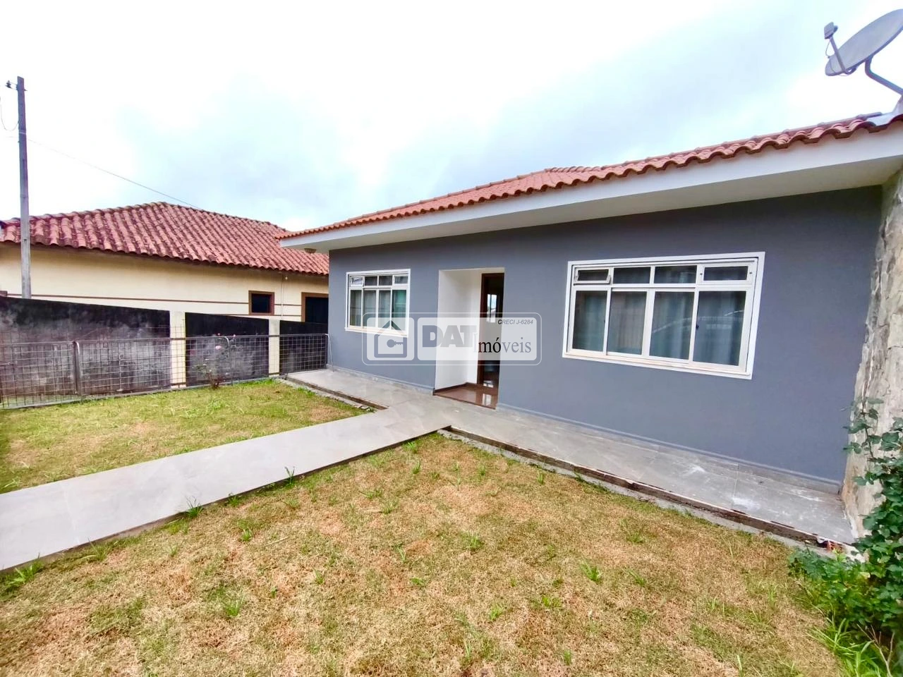 Casa Para Locação Em Uvaranas