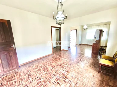 Casa Para Locação Em Uvaranas