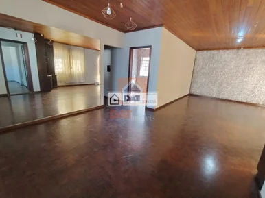 Casa Para Locação Em Uvaranas