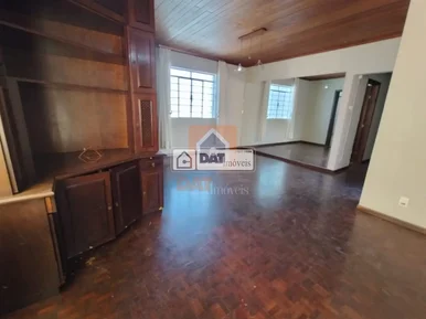 Casa Para Locação Em Uvaranas