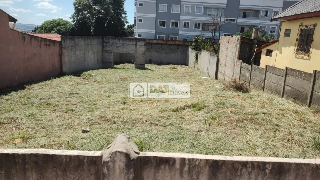 Terreno A Venda Em Uvaranas