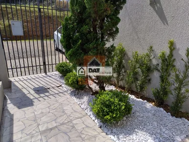 Casa à Venda No Bairro Santa Terezinha