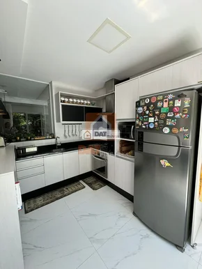 Sobrado à Venda No Jardim Carvalho