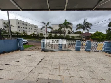 Casa à Venda Em Uvaranas