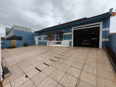 Casa à Venda Em Uvaranas