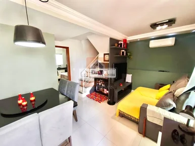 Sobrado à Venda No Bairro Estrela