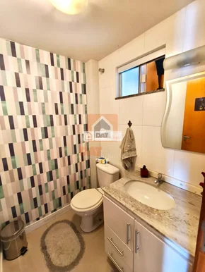 Sobrado à Venda No Bairro Estrela